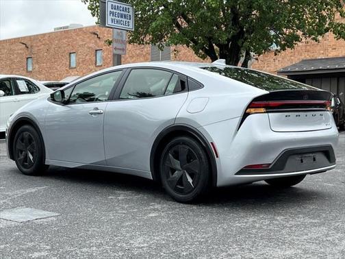 2024 Toyota Prius XLE