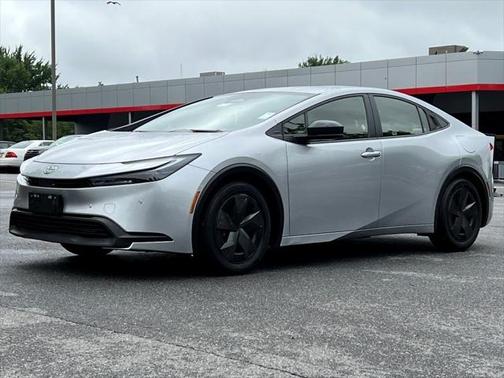 2024 Toyota Prius XLE