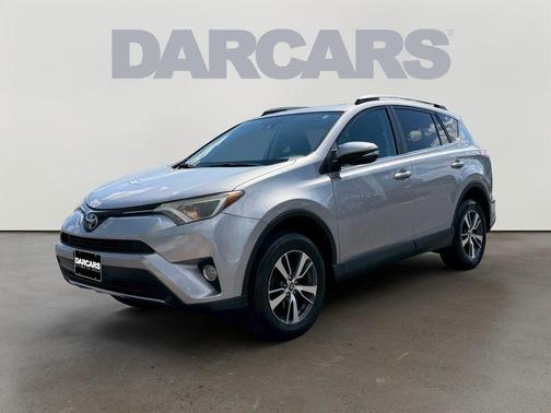 Silver Sky Metallic 2017 Toyota RAV4 XLE