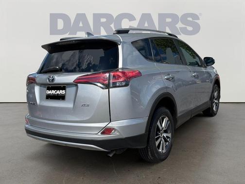 Silver Sky Metallic 2017 Toyota RAV4 XLE