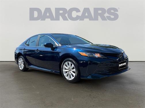 Aqua 2019 Toyota Camry LE