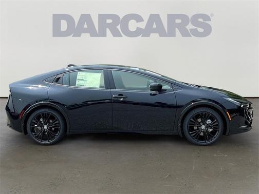 2025 Toyota Prius L