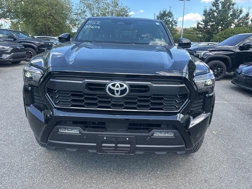 2025 Toyota Tacoma TRD Off-Road