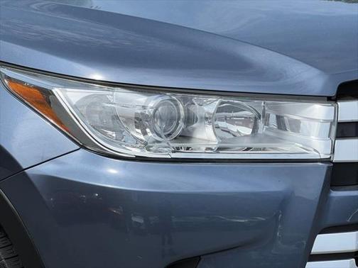 2019 Toyota Highlander Hybrid XLE