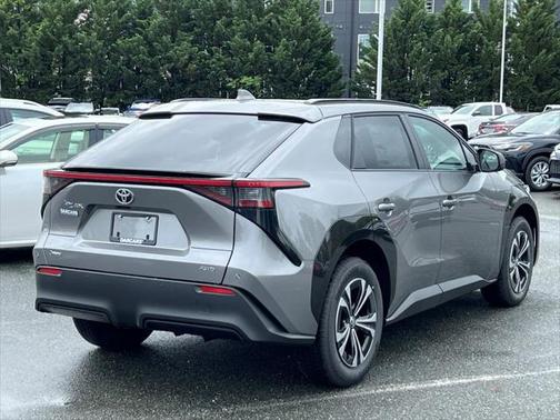 2025 Toyota bZ4X XLE