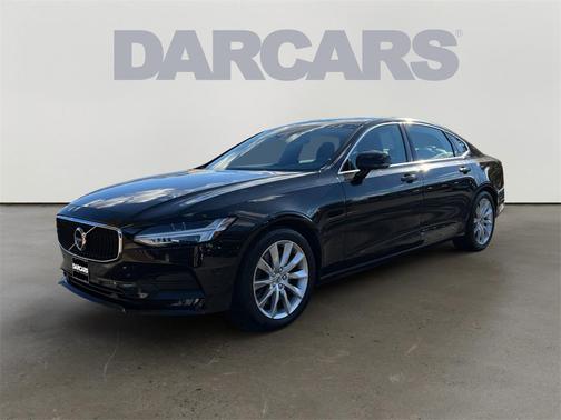 2018 Volvo S90 T6 Momentum