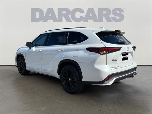 2025 Toyota Highlander XSE