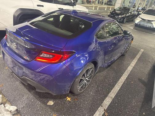 2023 Toyota GR86 Base