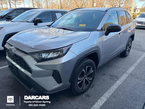 2020 Toyota RAV4 LE