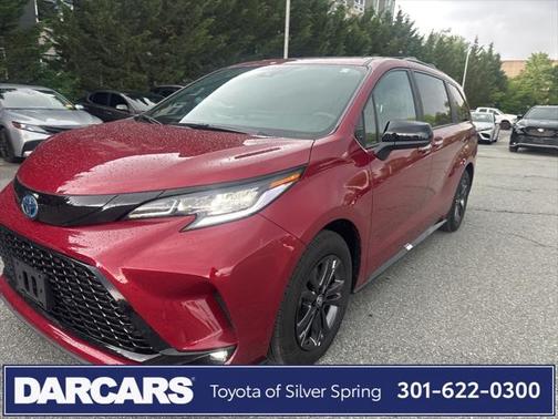 2025 Toyota Sienna XSE 7 Passenger