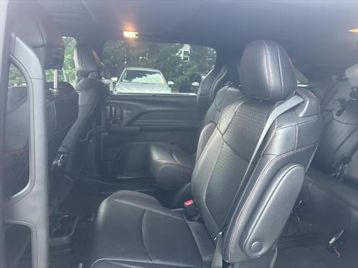 2025 Toyota Sienna XSE 7 Passenger
