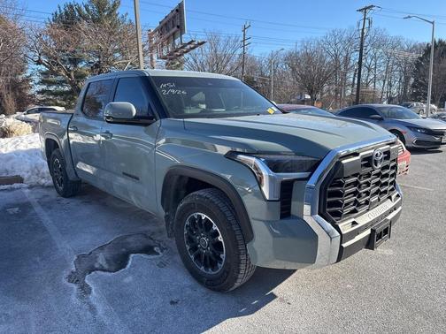 2024 Toyota Tundra SR5