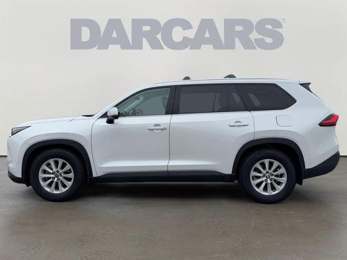 Pearl 2024 Toyota Grand Highlander XLE