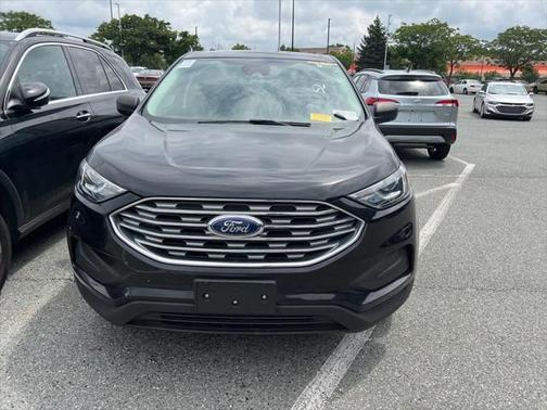 2021 Ford Edge SE