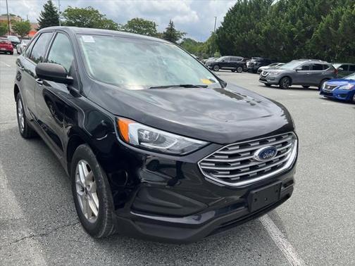 2021 Ford Edge SE
