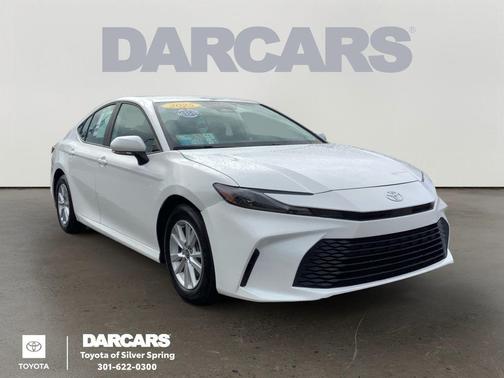 Ice 2025 Toyota Camry LE