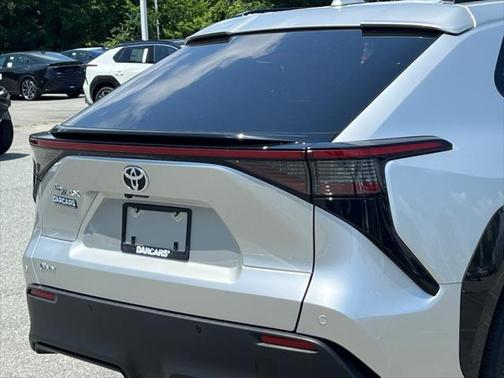 2025 Toyota bZ4X XLE