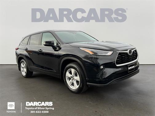 2025 Toyota Highlander LE