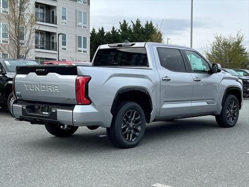 2025 Toyota Tundra Hybrid Platinum