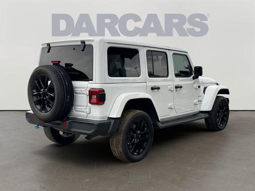 Bright White Clearcoat 2023 Jeep Wrangler 4xe Sahara