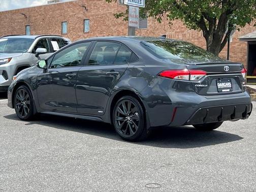2025 Toyota Corolla Hybrid SE