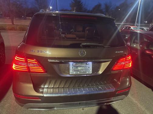 2015 Mercedes-Benz M-Class 4MATIC