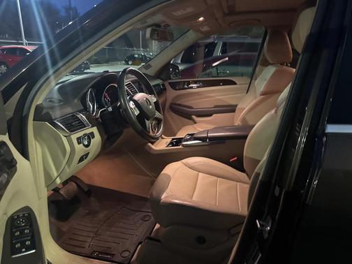 2015 Mercedes-Benz M-Class 4MATIC