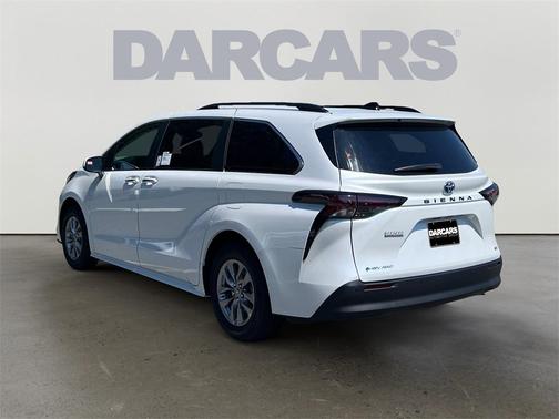 2025 Toyota Sienna XLE 7 Passenger