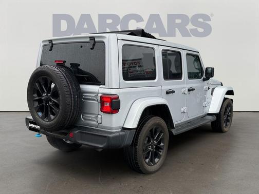 Silver Zynith Clearcoat 2023 Jeep Wrangler 4xe Sahara