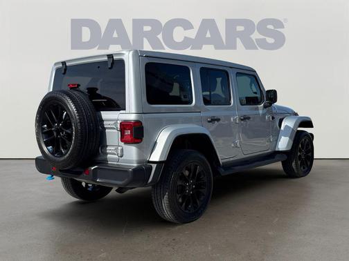 Silver Zynith Clearcoat 2023 Jeep Wrangler 4xe Sahara