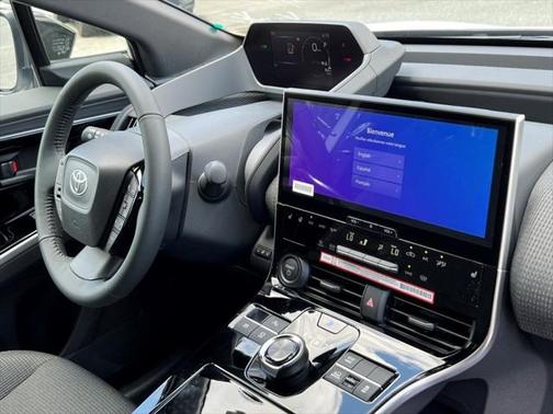 2025 Toyota bZ4X XLE