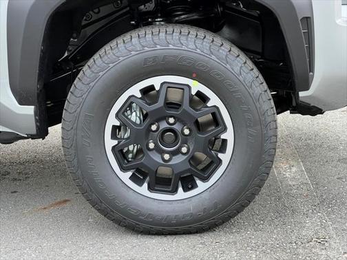 2025 Toyota Tacoma TRD Off-Road