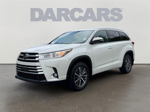 Blizzard Pearl 2018 Toyota Highlander XLE