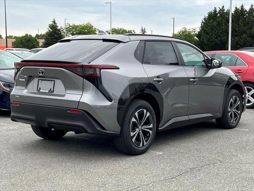 2025 Toyota bZ4X XLE