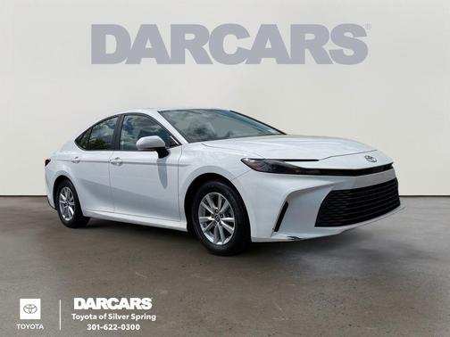 Ice 2025 Toyota Camry LE