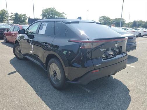 2025 Toyota bZ4X XLE