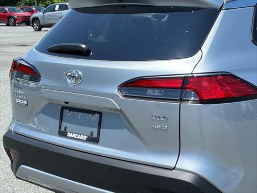 2025 Toyota Corolla Cross XLE