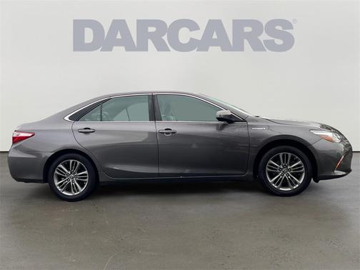 2016 Toyota Camry Hybrid SE