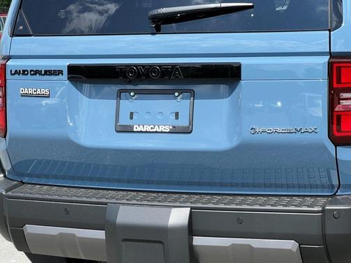 2025 Toyota Land Cruiser Base