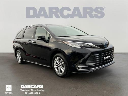 2025 Toyota Sienna Limited