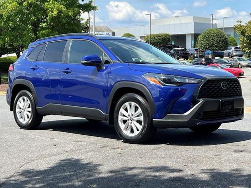 2023 Toyota Corolla Cross LE