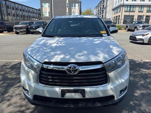 2016 Toyota Highlander Limited