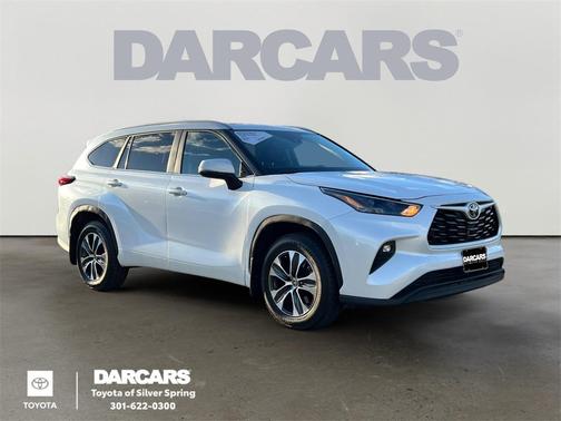 2024 Toyota Highlander XLE
