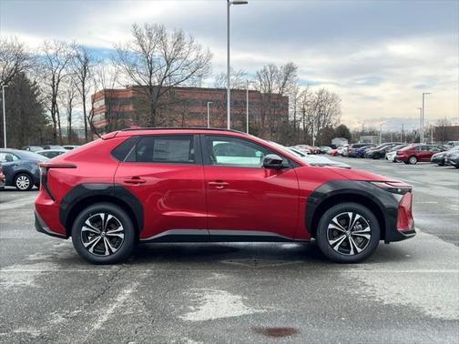 2025 Toyota bZ4X XLE