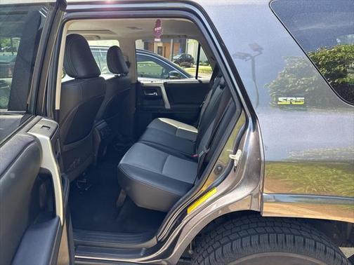 2022 Toyota 4Runner SR5 Premium