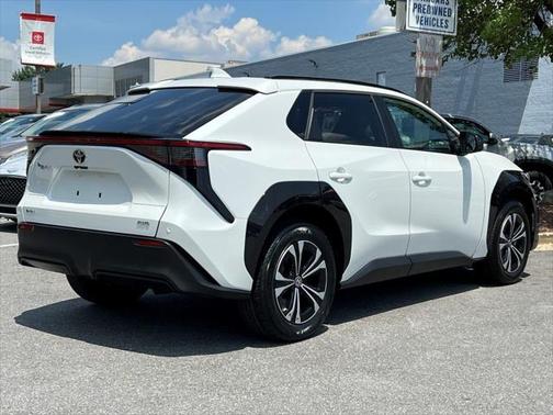 2024 Toyota bZ4X XLE