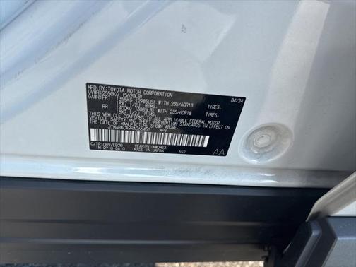 2024 Toyota bZ4X XLE