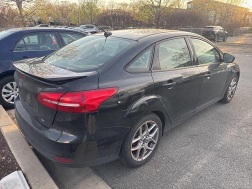 Blue Candy Metallic Tinted Clearcoat 2015 Ford Focus SE