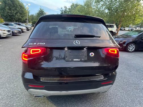Cosmos Black Metallic 2023 Mercedes-Benz GLB 250 4MATIC