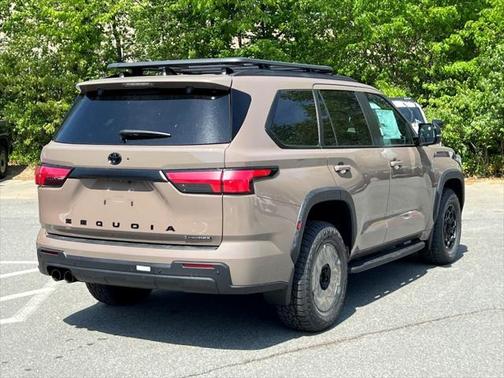 2025 Toyota Sequoia Base